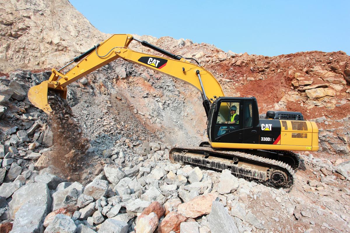 CATERPILLAR-330-D2-L